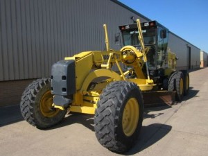 Komatsu GD620 Series Motor Grader Manual