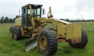 Komatsu GD670A GD670AW Series Motor Grader Manual