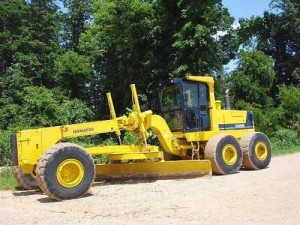 Komatsu GD825A-2 Manual