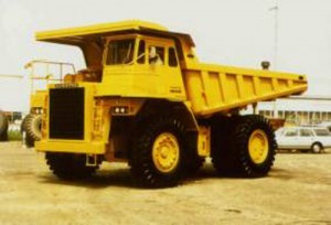 Komatsu HD465-3 Dump Truck Manual