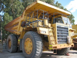 Komatsu HD785-3 Dump Truck Manual