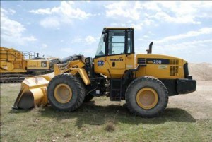 Komatsu WA250-5L WA250PT-5L Manual