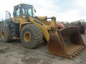 Komatsu WA480-5L Manual