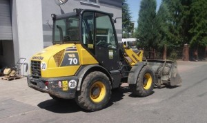 Komatsu WA70-5 Manual