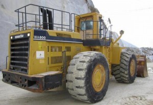 Komatsu WA800-2 Manual