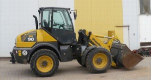 Komatsu WA90-5 Manual