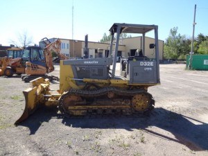 Komatsu D32E-1 D32P-1 Manual