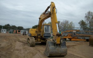 Komatsu PC210-3K PC210LC-3K PC210-3 Manual