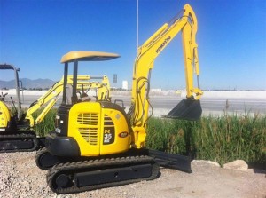 Komatsu PC35MR-2 Manual